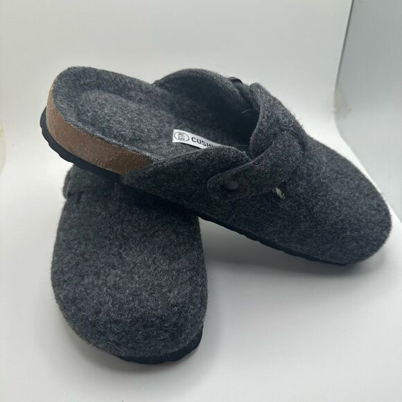 CUSHIONAIRE Hana Slip-On Buckle Clog with Cork Footbed +Memory Foam 6.5 CHARCOAL - Picture 6 of 7